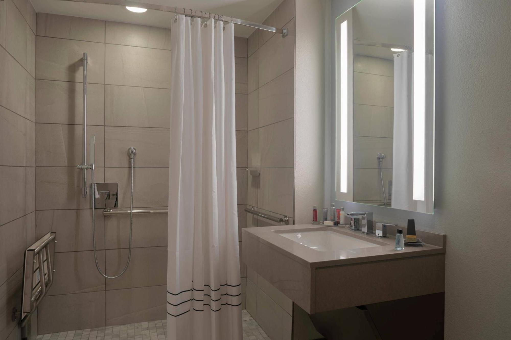 Hotel Winston-Salem Marriott Esterno foto