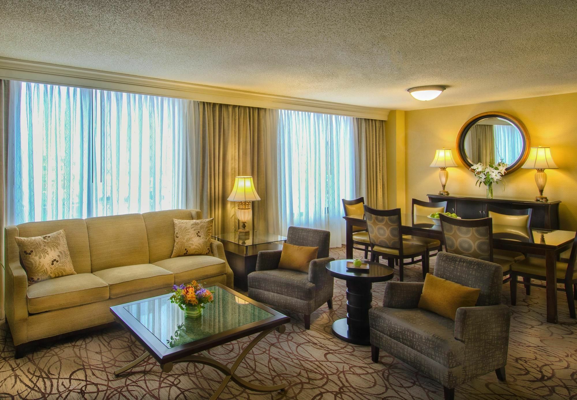 Hotel Winston-Salem Marriott Esterno foto